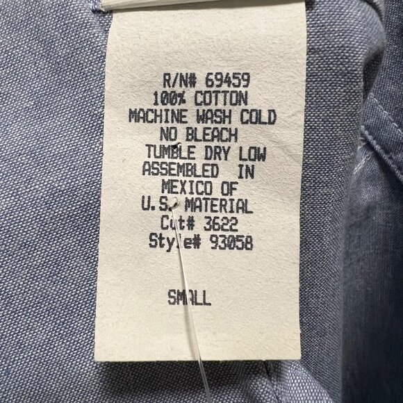 Vintage 90s Looney Tunes Button Down Shirt Embroidered Size Small NWT - Picture 7 of 8